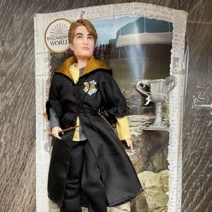 CEDRIC DIGGORY DOLL  HARRY POTTER Wizzarding World  Twilight Robert Pattinson